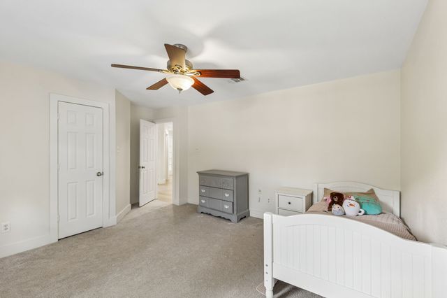 2902 Stonepointe, Mckinney, TX 75072