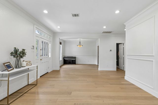 2902 Stonepointe, Mckinney, TX 75072