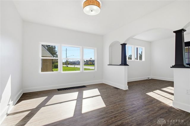 2520 Harshman Road, Dayton, OH 45424