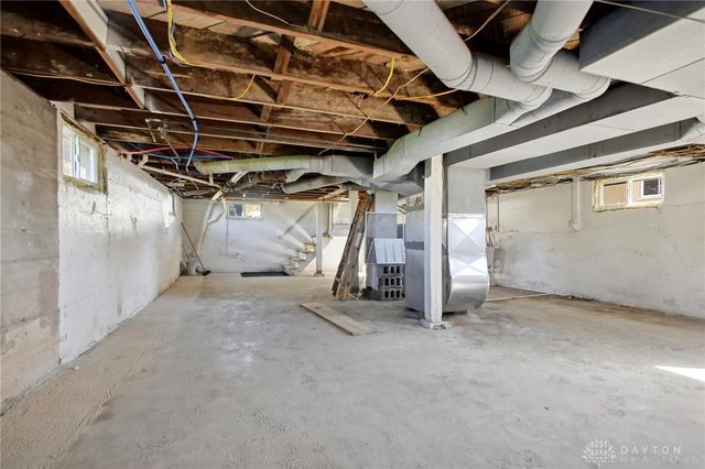 2520 Harshman Road, Dayton, OH 45424