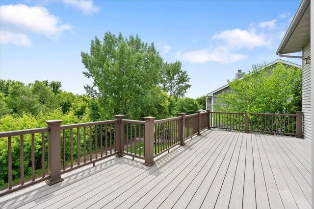 1887 Frawley Drive, Sun Prairie, WI 53590