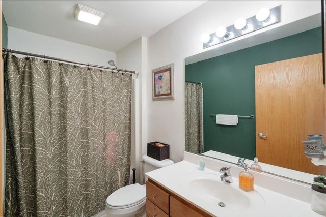 1887 Frawley Drive, Sun Prairie, WI 53590