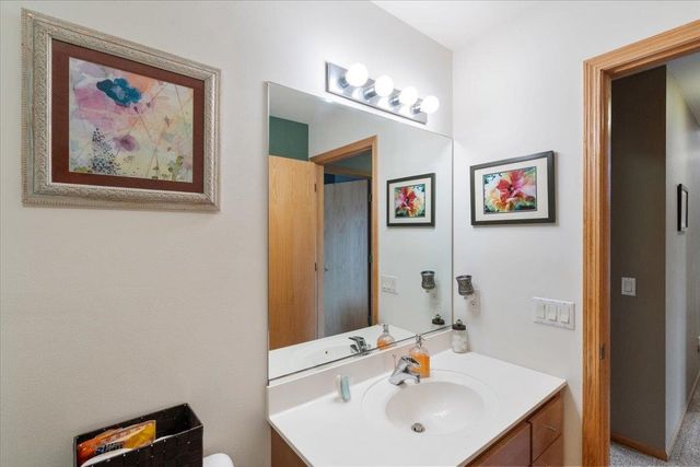 1887 Frawley Drive, Sun Prairie, WI 53590