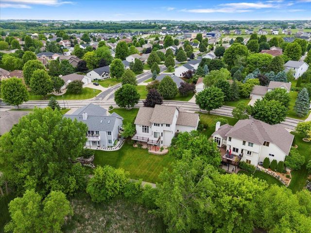 1887 Frawley Drive, Sun Prairie, WI 53590