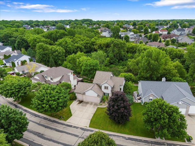 1887 Frawley Drive, Sun Prairie, WI 53590