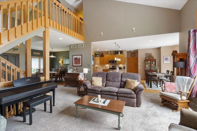 1887 Frawley Drive, Sun Prairie, WI 53590
