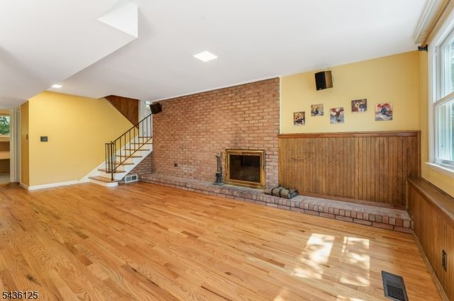 7 Sky View Garden Rd, Clinton Twp., NJ 08833
