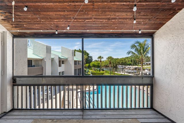 412 Southwind Drive B2, North Palm Beach, FL 33408