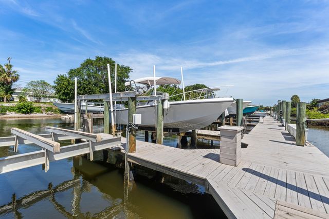 412 Southwind Drive B2, North Palm Beach, FL 33408