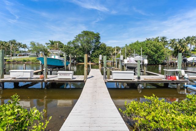 412 Southwind Drive B2, North Palm Beach, FL 33408