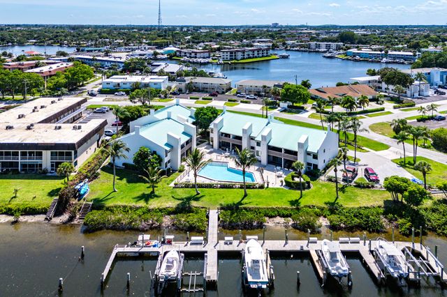 412 Southwind Drive B2, North Palm Beach, FL 33408