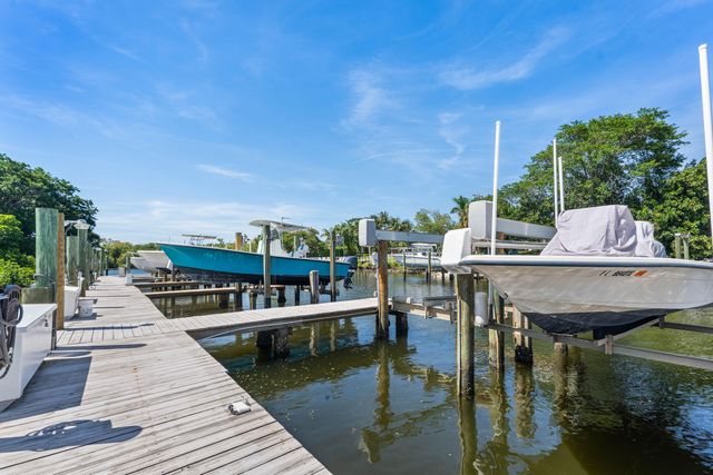 412 Southwind Drive B2, North Palm Beach, FL 33408