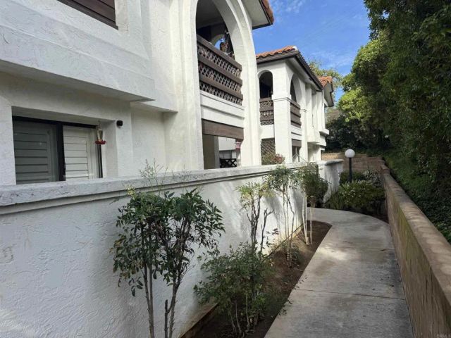 1719 Pepper Dr., El Cajon, CA 92021