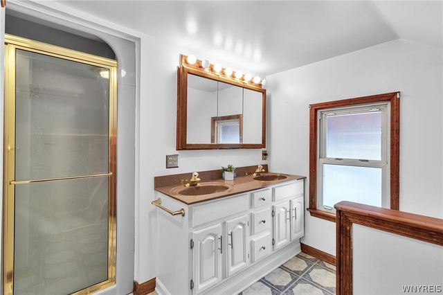 149 South Huxley Drive, Cheektowaga, NY 14225