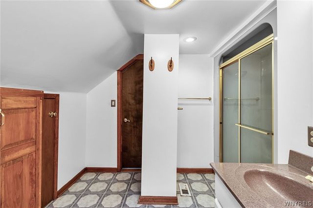 149 South Huxley Drive, Cheektowaga, NY 14225