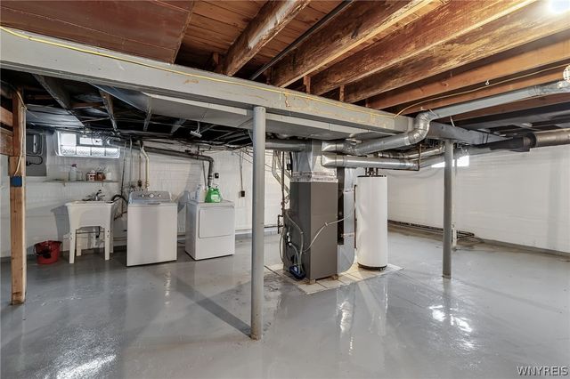 149 South Huxley Drive, Cheektowaga, NY 14225