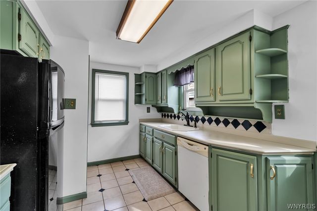 149 South Huxley Drive, Cheektowaga, NY 14225