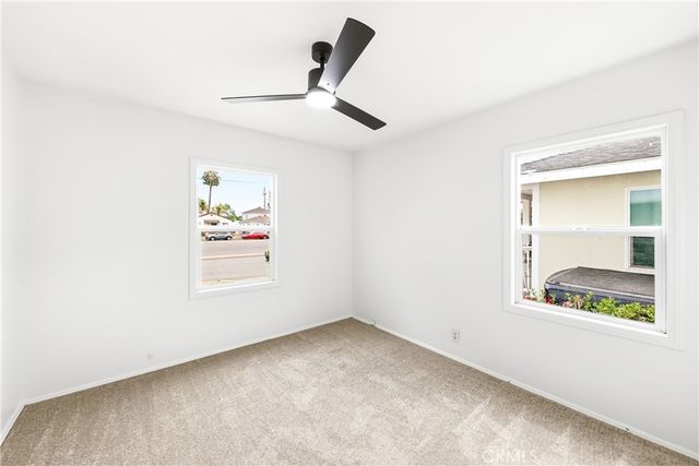4537 Lakewood Boulevard, Lakewood, CA 90712