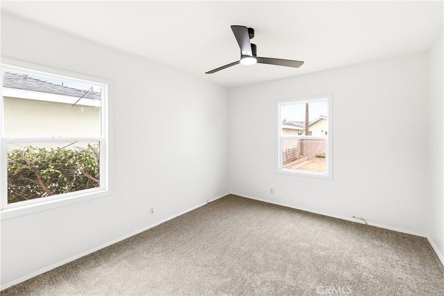 4537 Lakewood Boulevard, Lakewood, CA 90712