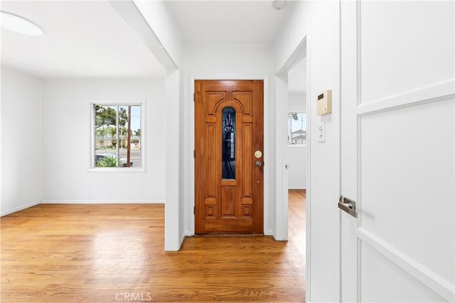 4537 Lakewood Boulevard, Lakewood, CA 90712