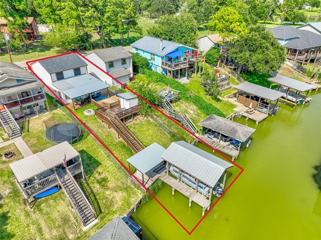 278 Shelter Cove Drive, Livingston, TX 77351