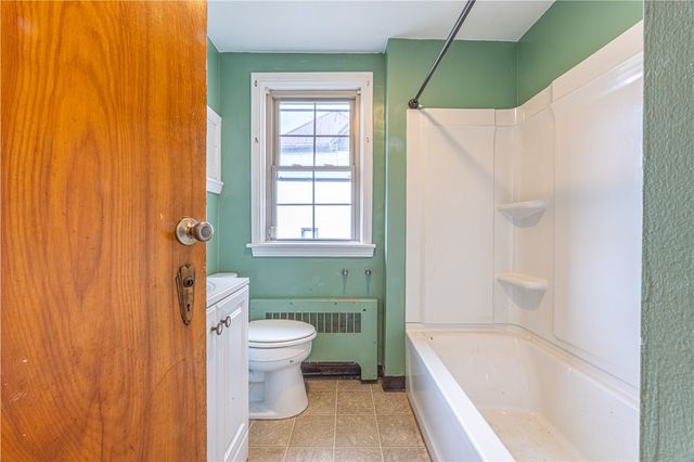 202 E Georgia Ave, Connellsville, PA 15425