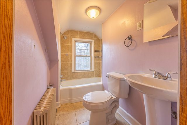 202 E Georgia Ave, Connellsville, PA 15425