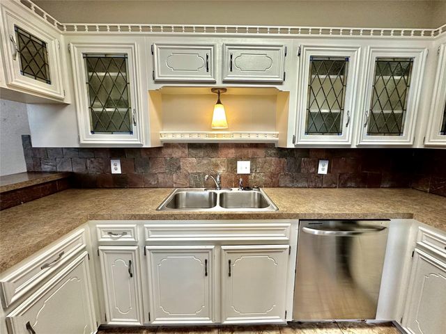 801 6th Street N 301, Texas City, TX 77590