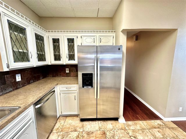801 6th Street N 301, Texas City, TX 77590