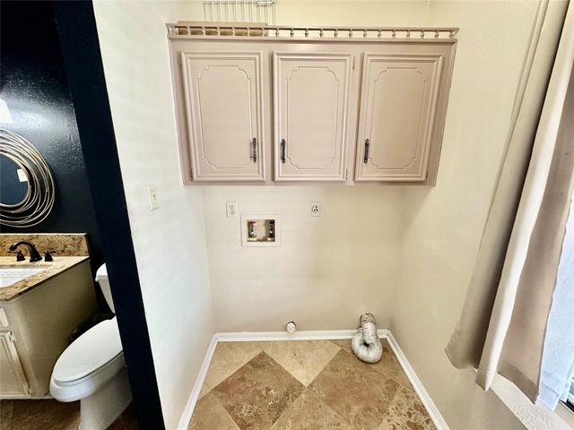 801 6th Street N 301, Texas City, TX 77590