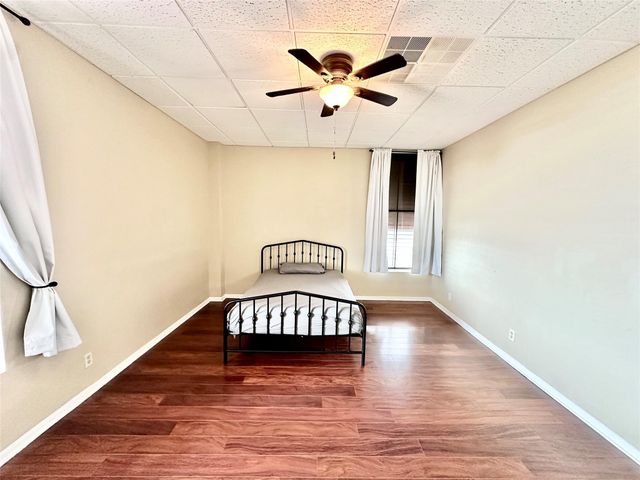 801 6th Street N 301, Texas City, TX 77590