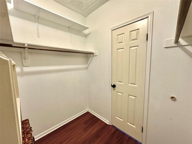 801 6th Street N 301, Texas City, TX 77590