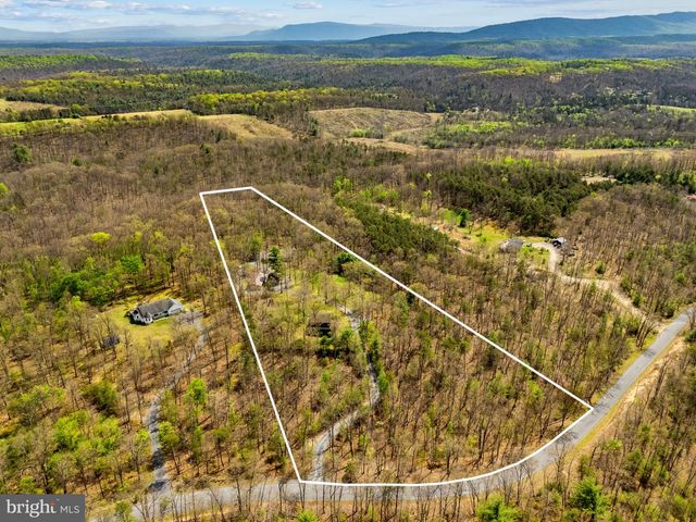 5039 WARDENSVILLE GRADE, Winchester, VA 22602