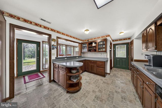 5039 WARDENSVILLE GRADE, Winchester, VA 22602