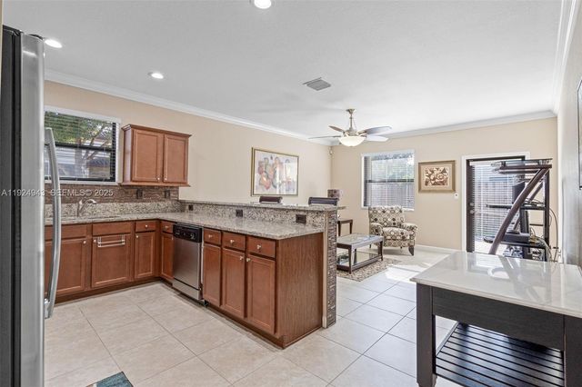 15154 SW 118th St, Miami, FL 33196