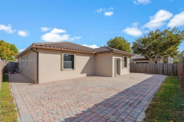 15154 SW 118th St, Miami, FL 33196