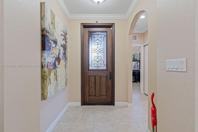 15154 SW 118th St, Miami, FL 33196