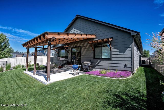 2052 W Bernard DR, Coeur D'alene, ID 83815