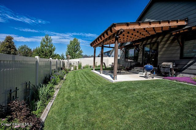 2052 W Bernard DR, Coeur D'alene, ID 83815