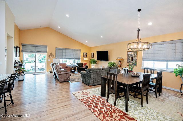 2052 W Bernard DR, Coeur D'alene, ID 83815