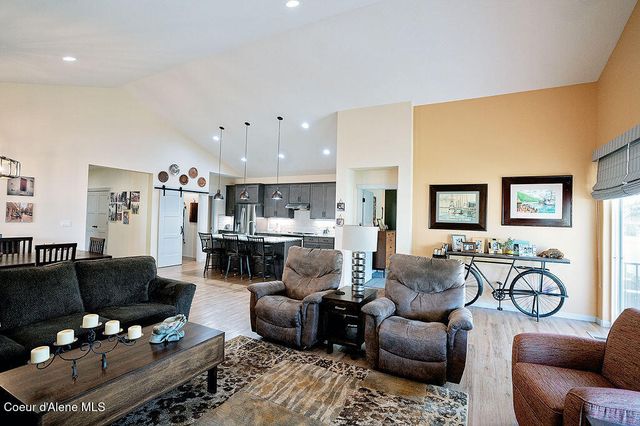 2052 W Bernard DR, Coeur D'alene, ID 83815