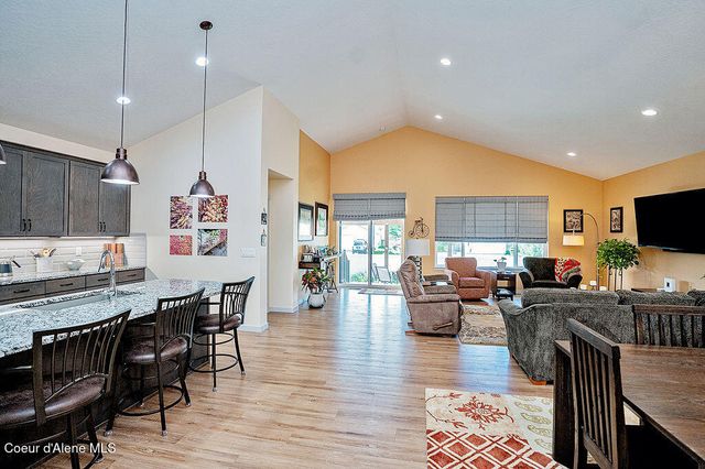 2052 W Bernard DR, Coeur D'alene, ID 83815
