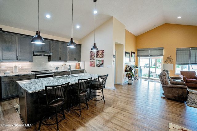 2052 W Bernard DR, Coeur D'alene, ID 83815