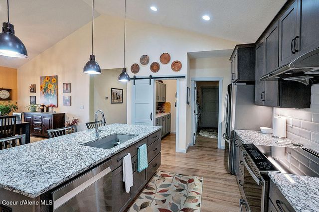2052 W Bernard DR, Coeur D'alene, ID 83815