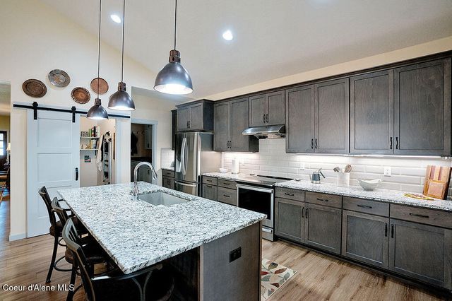 2052 W Bernard DR, Coeur D'alene, ID 83815