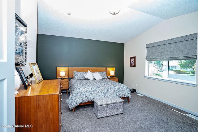2052 W Bernard DR, Coeur D'alene, ID 83815