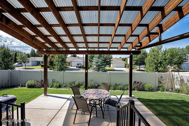 2052 W Bernard DR, Coeur D'alene, ID 83815