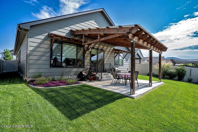 2052 W Bernard DR, Coeur D'alene, ID 83815