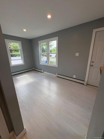 717 6th Street, West Babylon, NY 11704