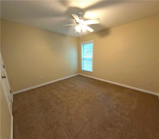 4132 Royal Regency Circle 3, Kennesaw, GA 30144